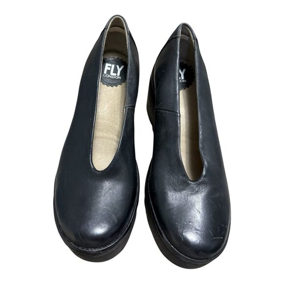 Fly London Beso Wedge Slip-Ons Black Leather 35 5 US - Picture 3 of 10